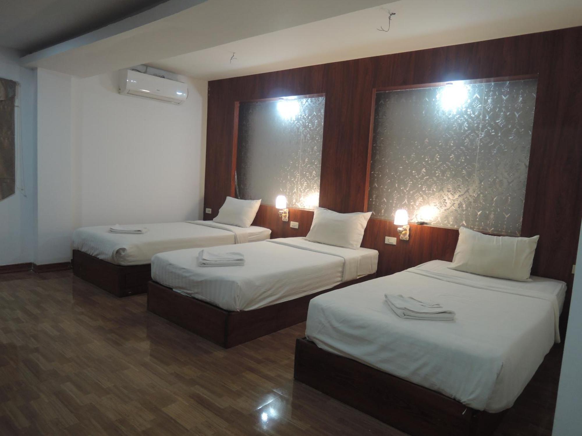 Lacasa Vang Vieng Hotel מראה חיצוני תמונה
