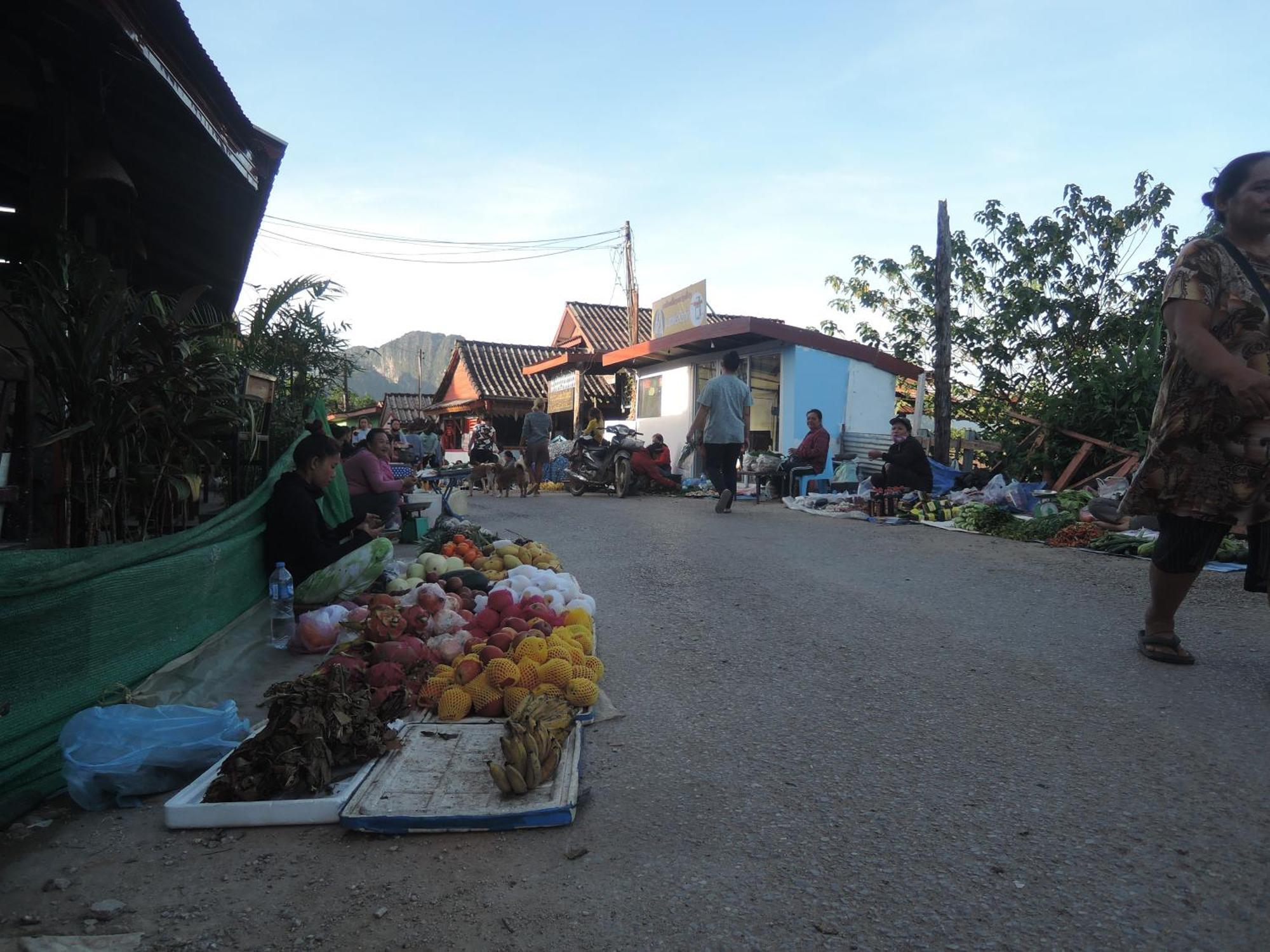 Lacasa Vang Vieng Hotel מראה חיצוני תמונה